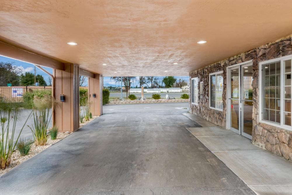 Americas Best Value Inn - Ukiah